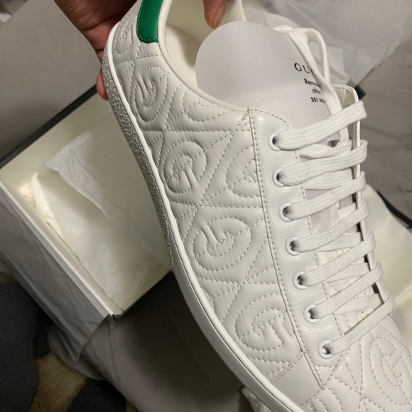 Gucci shoes and Gucci shirt brad new receipts - Picture 8 of 10